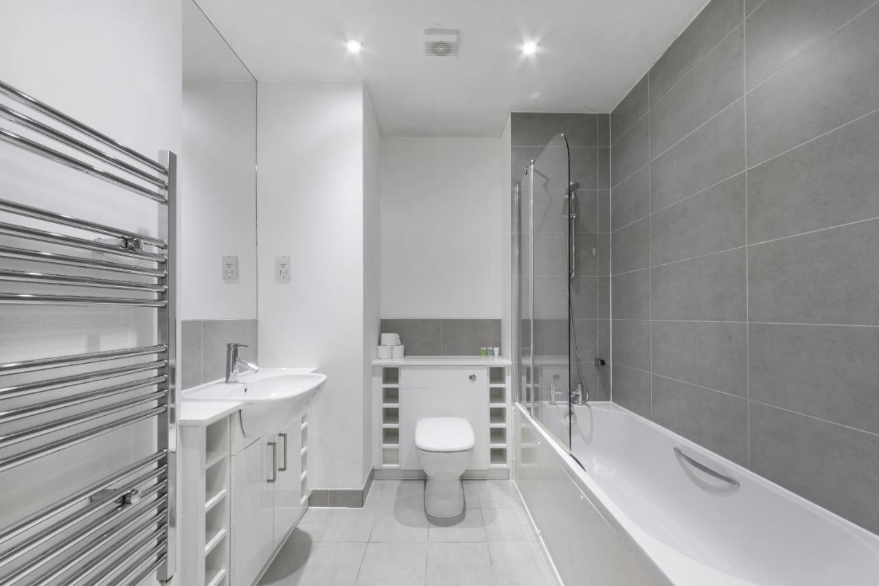 هاتفيلد K Suites - Town Centre Hatfield المظهر الخارجي الصورة